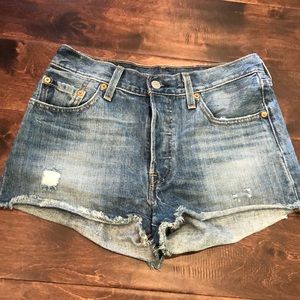 Levi’s 501 shorts